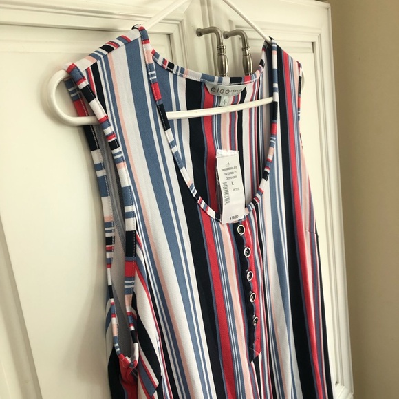 🥳HOST PICK🥳 NWT Cleo petite ladies tank top - Picture 3 of 10